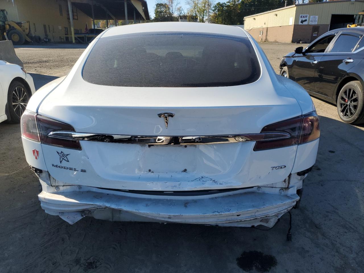 2015 Tesla Model S 70D VIN: 5YJSA1S22FF090322 Lot: 76246414