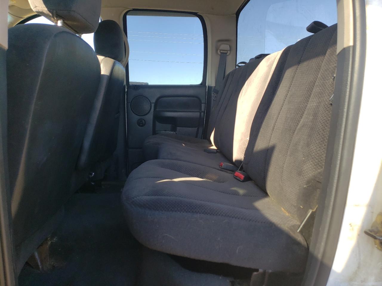 2003 Dodge RAM - Image 11