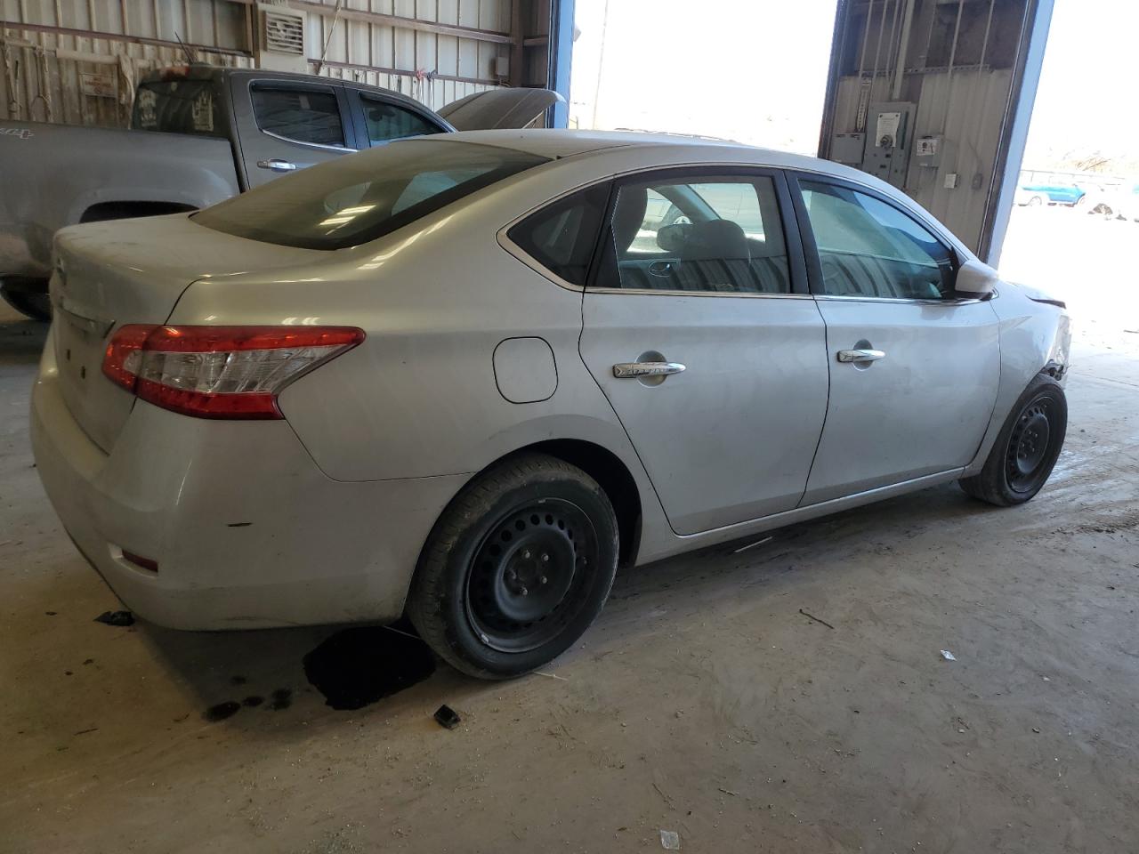 2015 Nissan Sentra - Image 3