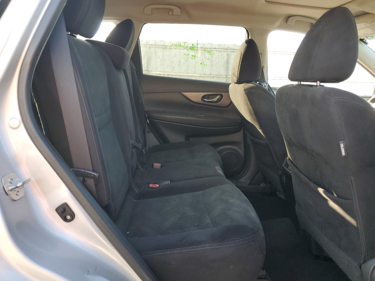 2014 Nissan Rogue - Image 11