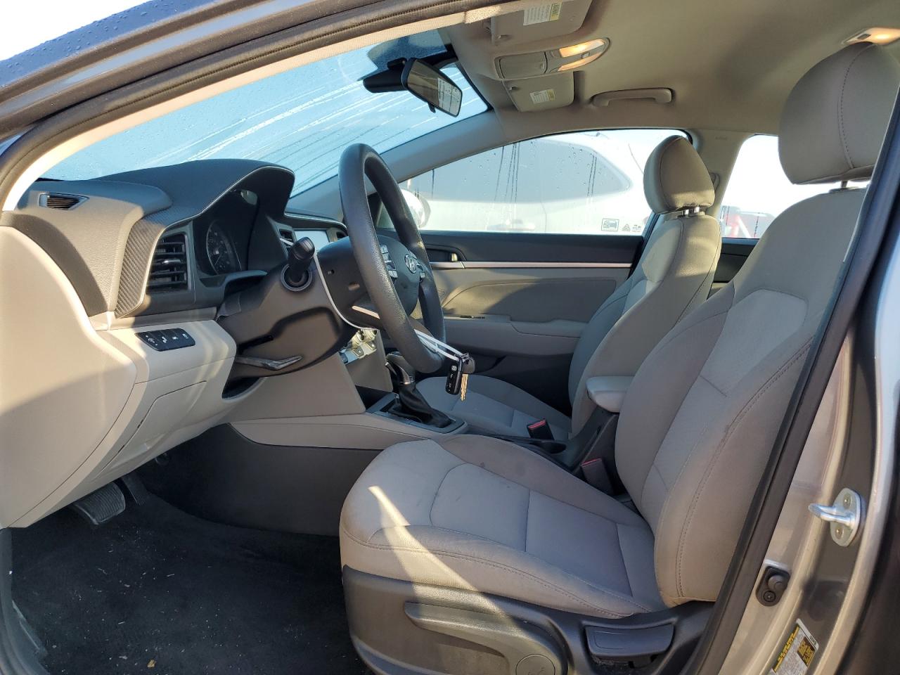 5NPD84LF6KH440070 2019 Hyundai Elantra Sel