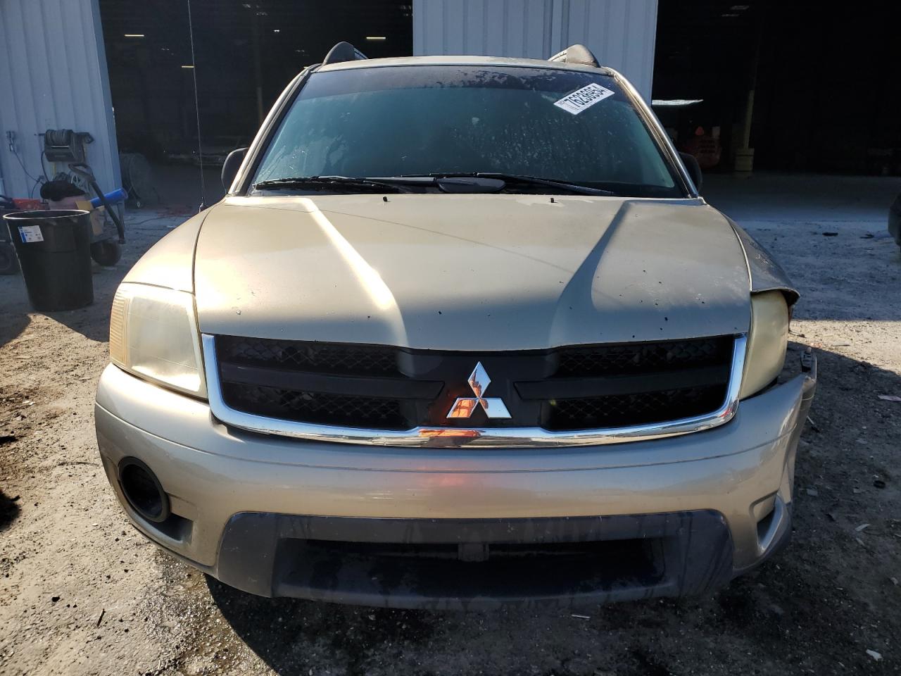 2006 Mitsubishi Endeavor - Image 5
