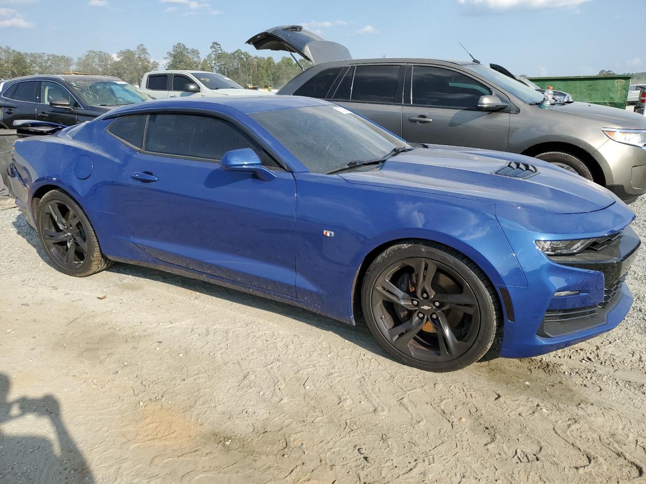 2019 Chevrolet Camaro - Image 4