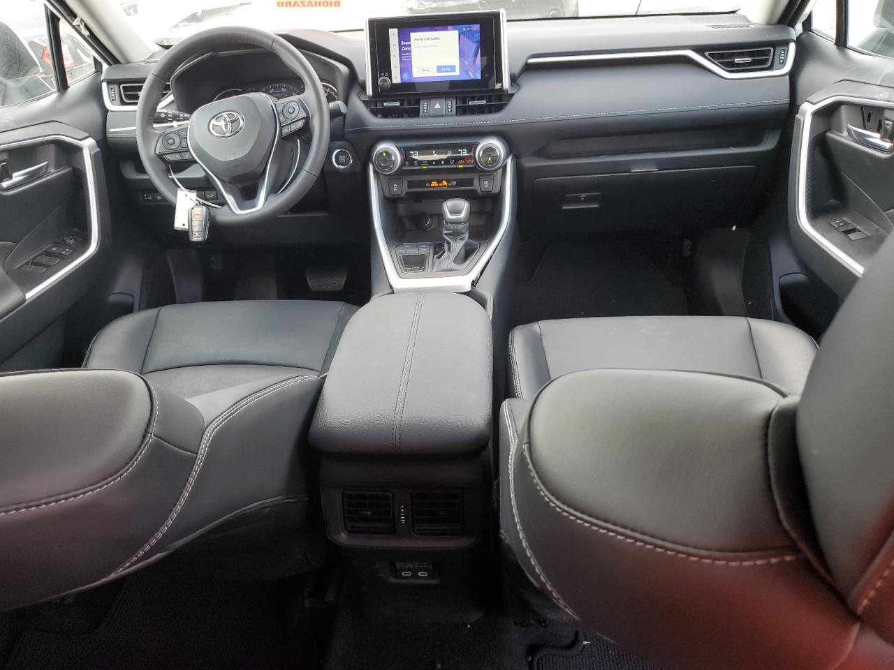 2023 Toyota RAV 4 - Image 8