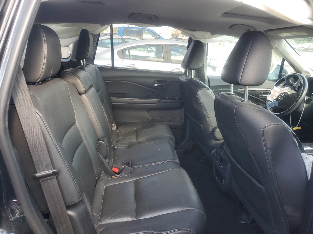 2021 Honda Pilot - Image 11