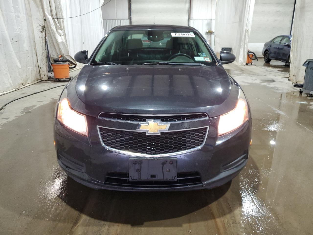 2014 Chevrolet Cruze - Image 5