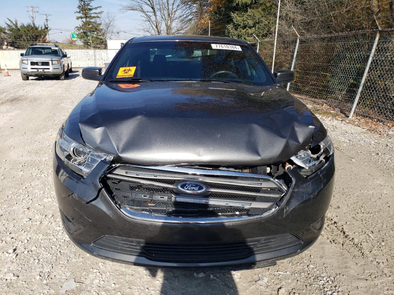 2015 Ford Taurus - Image 5