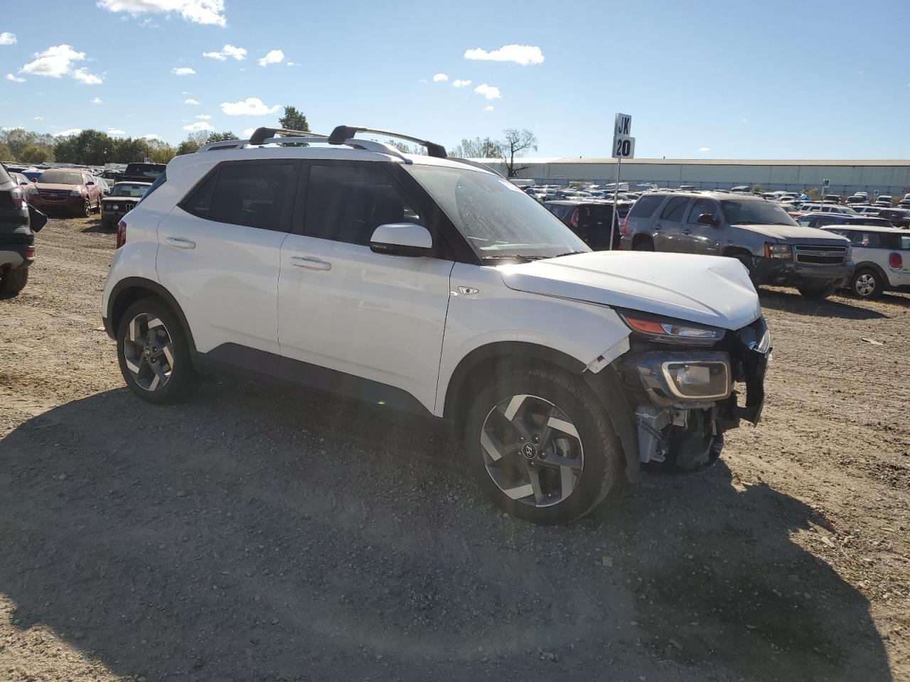 2022 Hyundai Venue - Image 4