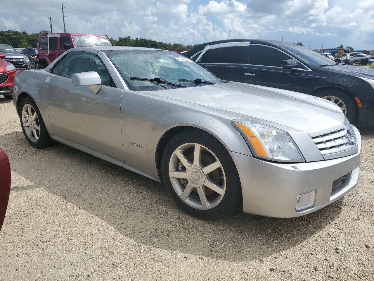 2006 Cadillac XLR - Image 4