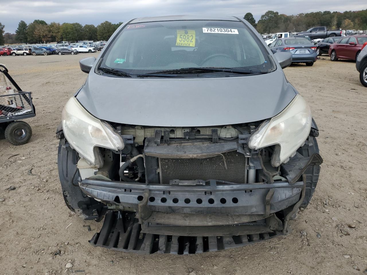 2015 Nissan Versa - Image 5