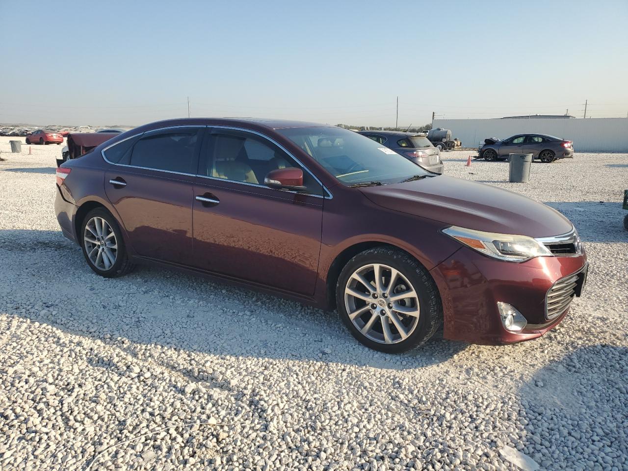 2013 Toyota Avalon - Image 4