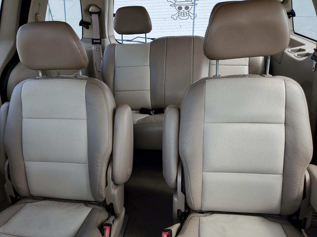 2003 Ford Windstar - Image 10
