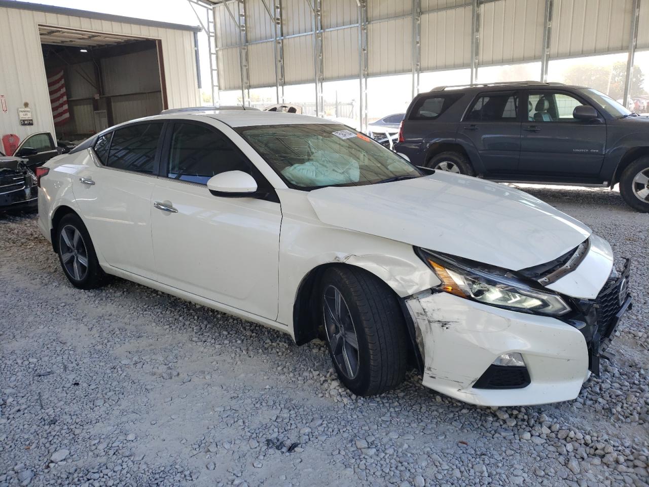 2021 Nissan Altima - Image 4