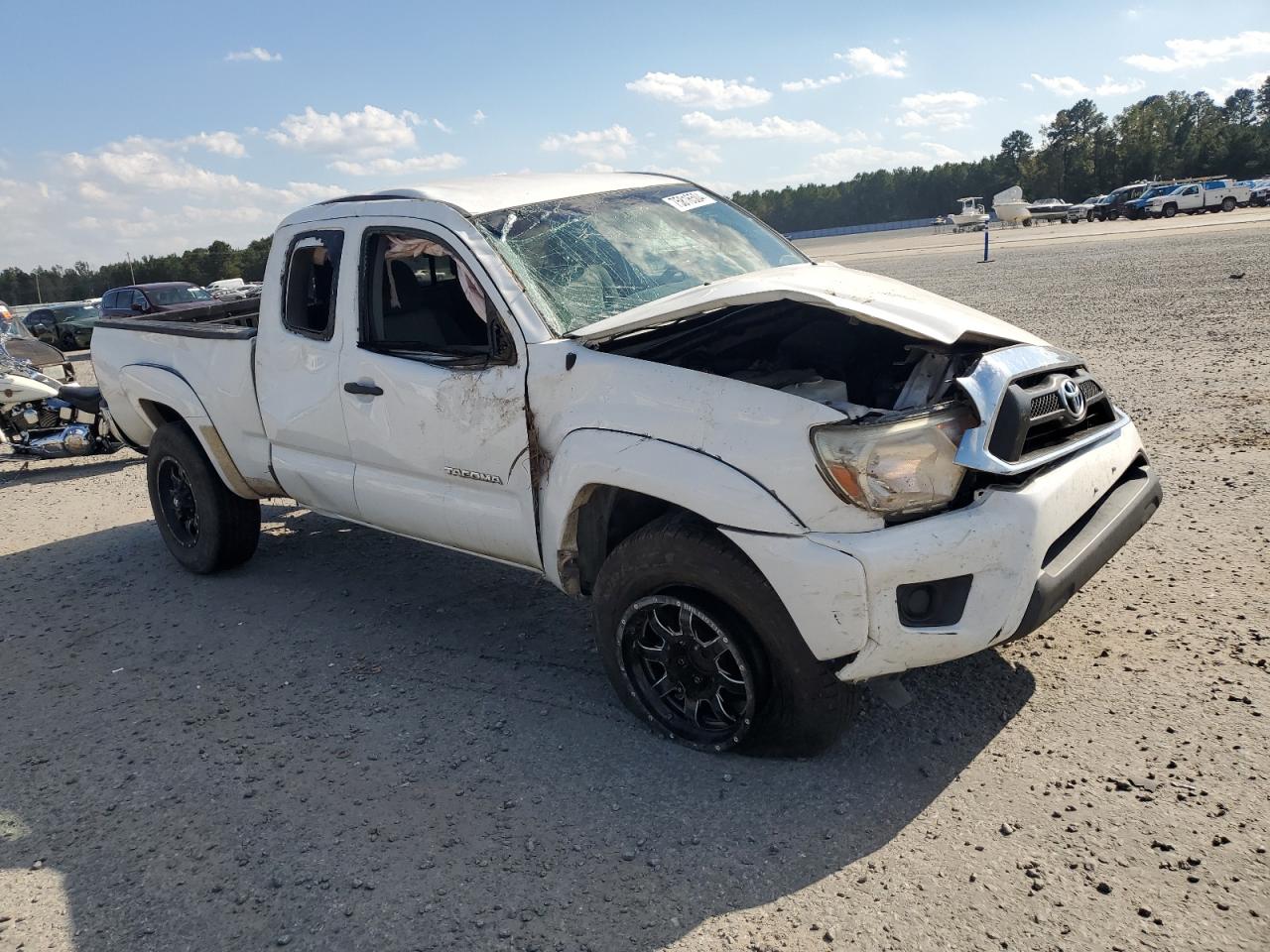 VIN 5TFTX4GN7DX024844 2013 TOYOTA TACOMA no.4