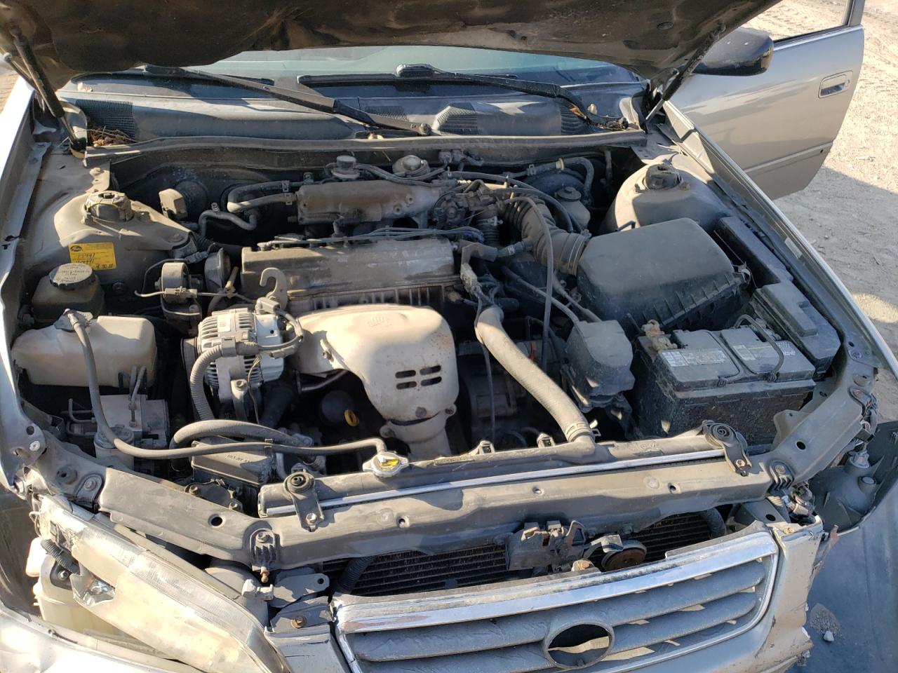 2000 Toyota Camry Ce VIN: JT2BG22K1Y0462568 Lot: 75522454