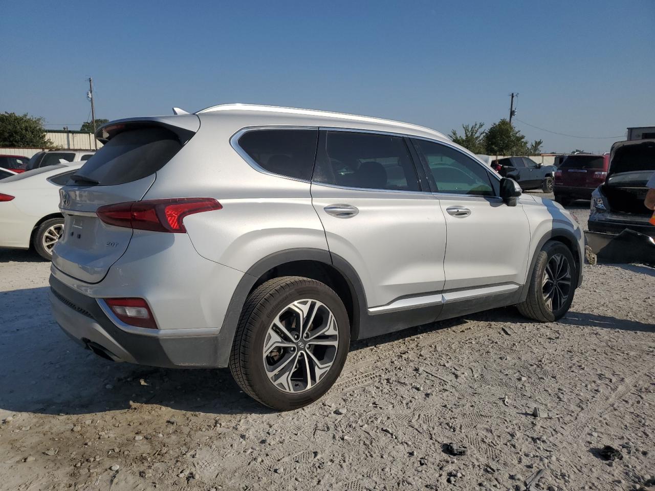 2019 Hyundai Santa Fe - Image 3