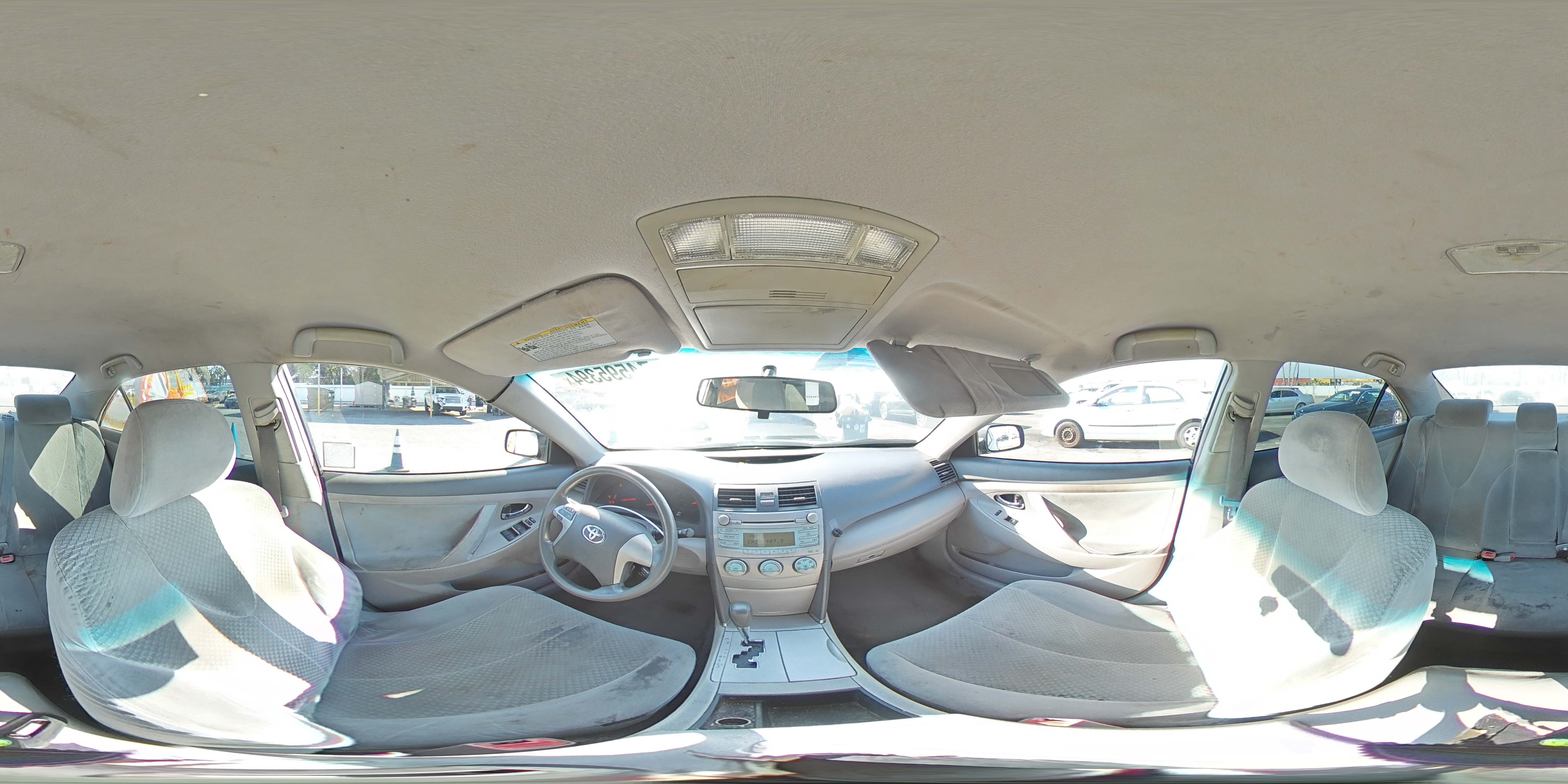 2009 Toyota Camry - Image 12