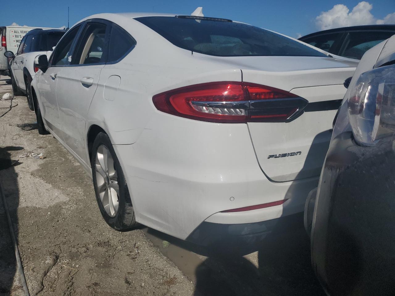 2020 Ford Fusion Se VIN: 3FA6P0LU7LR104029 Lot: 76944114