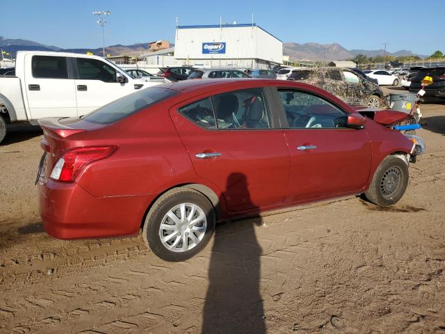  NISSAN VERSA 2017 Красный