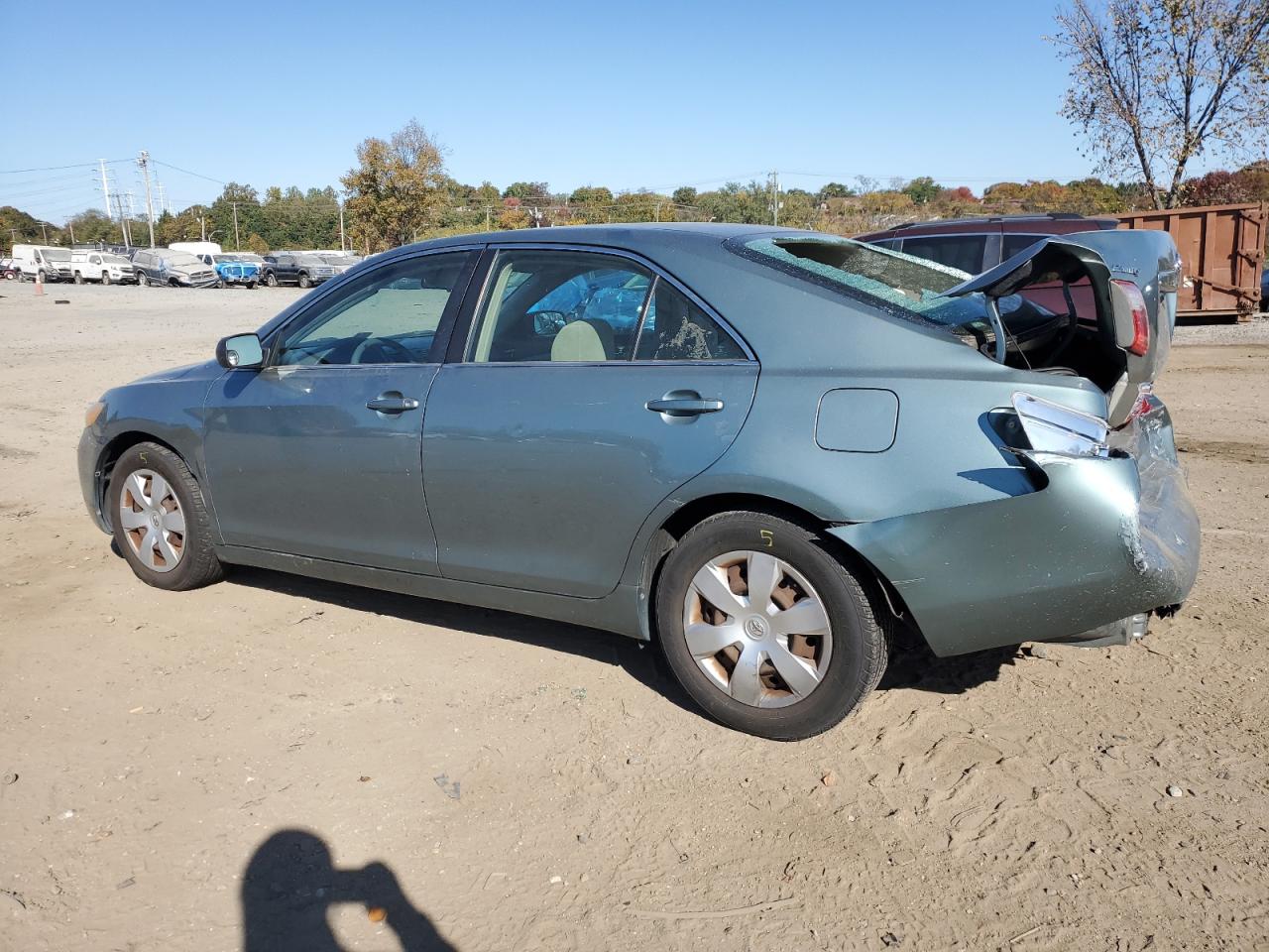 2009 Toyota Camry - Image 2