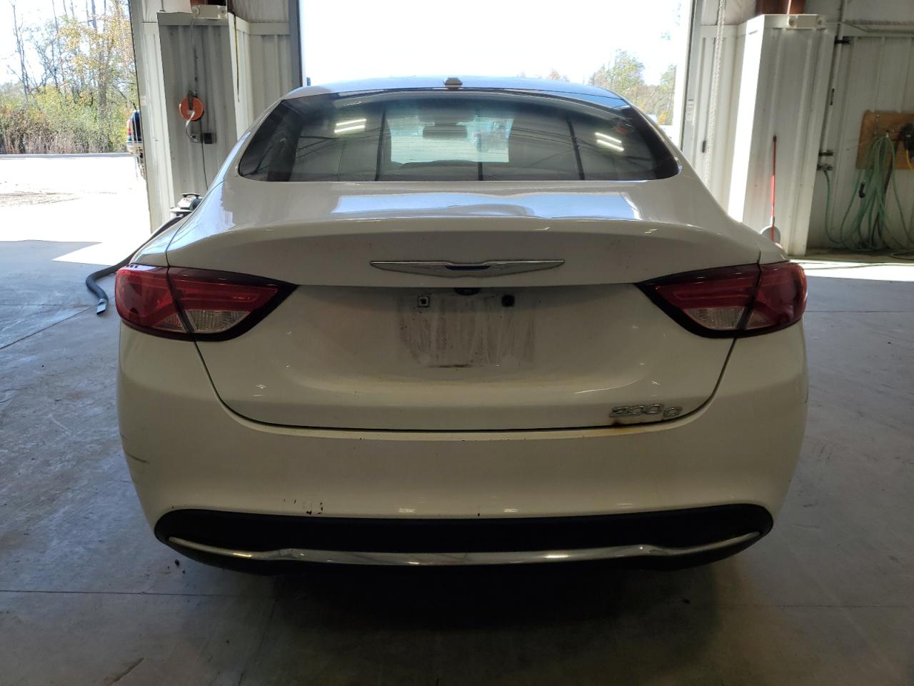 2015 Chrysler 200 C VIN: 1C3CCCCB1FN576005 Lot: 76994264