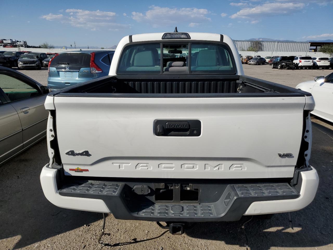 3TMCZ5AN6HM113759 2017 Toyota Tacoma Double Cab