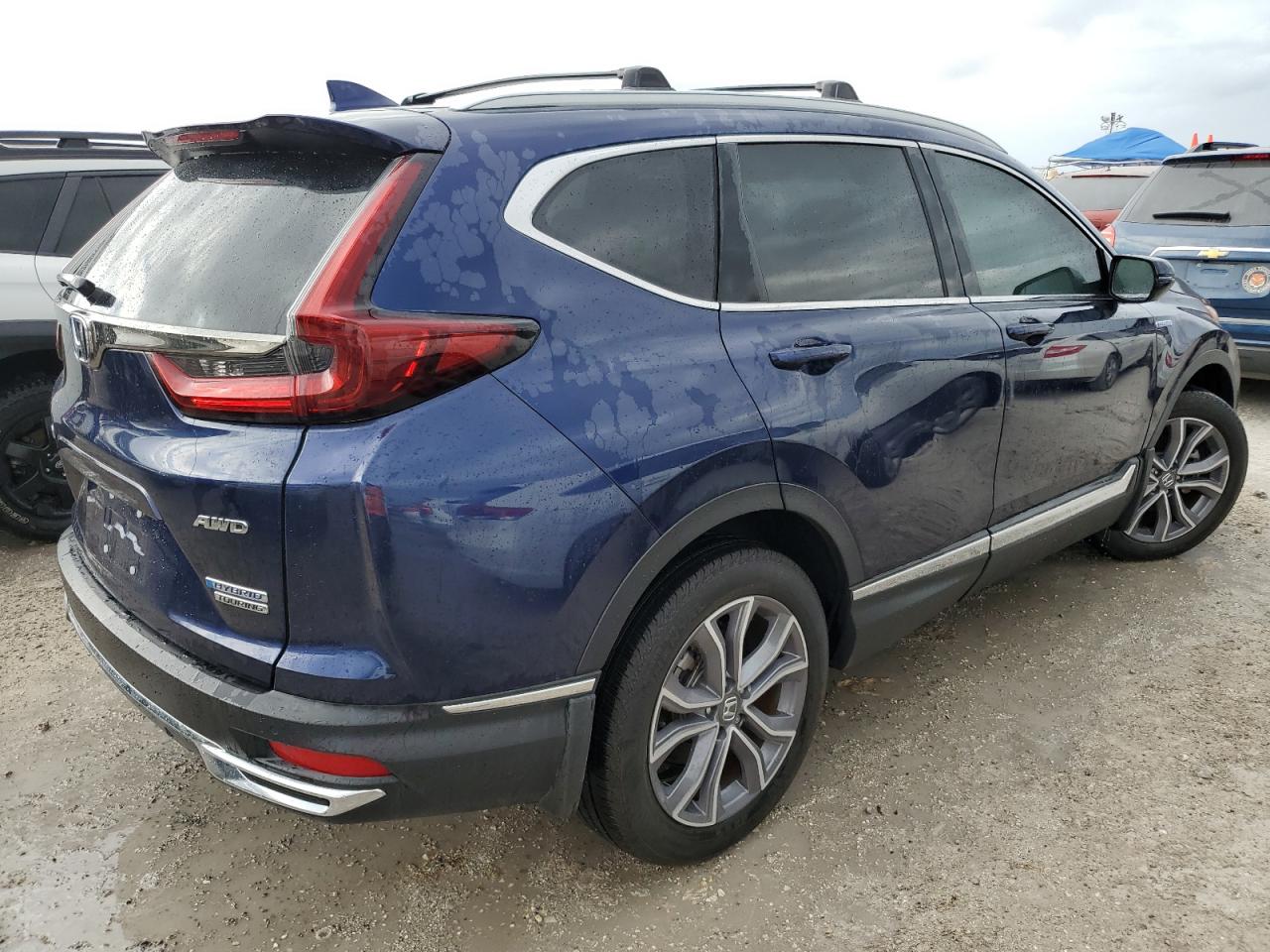 2022 Honda CR-V - Image 3