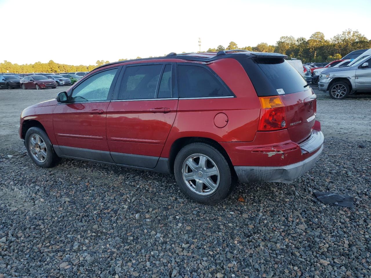 2005 Chrysler Pacifica - Image 2