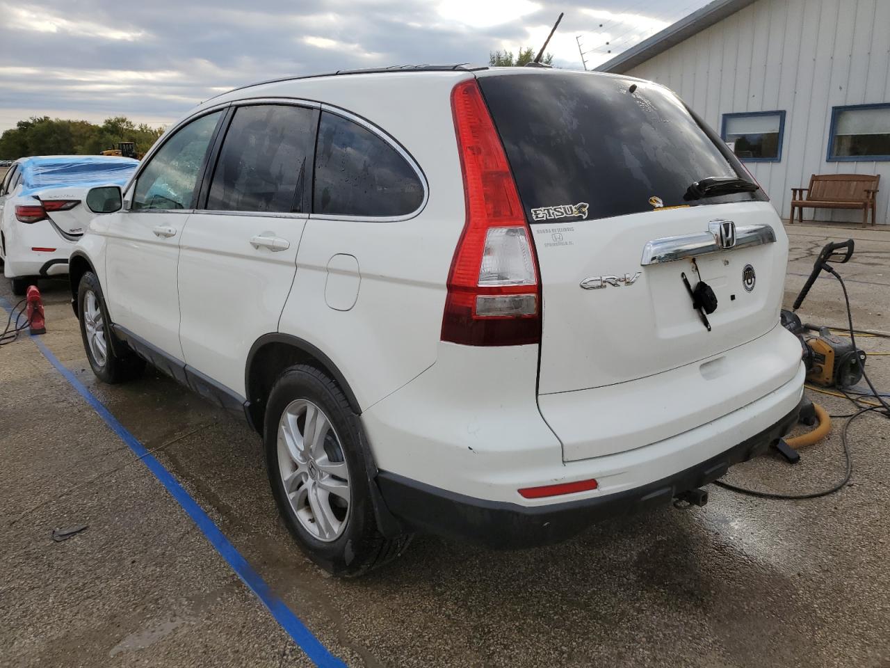 2011 Honda CR-V - Image 2