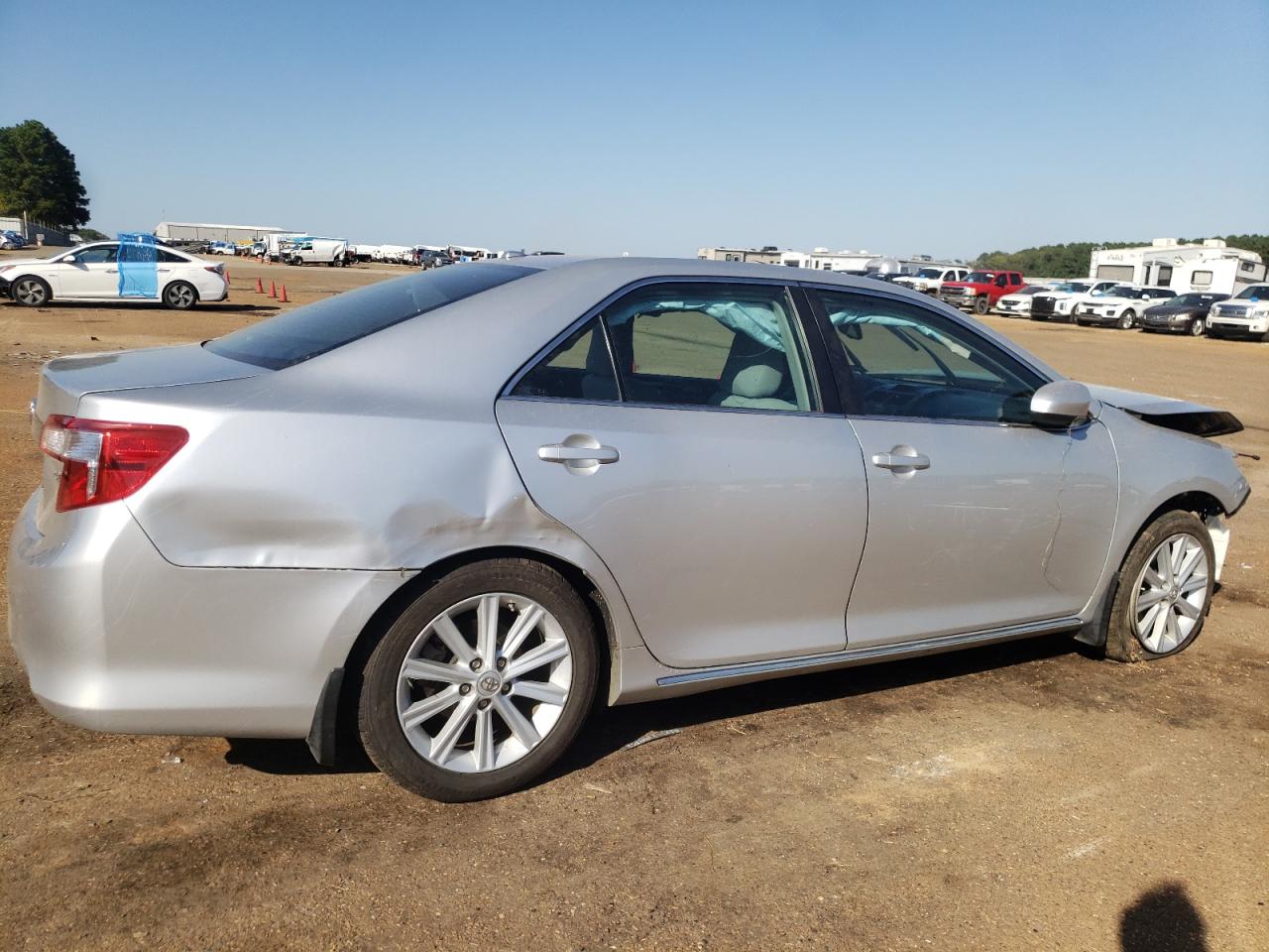 2012 Toyota Camry - Image 3