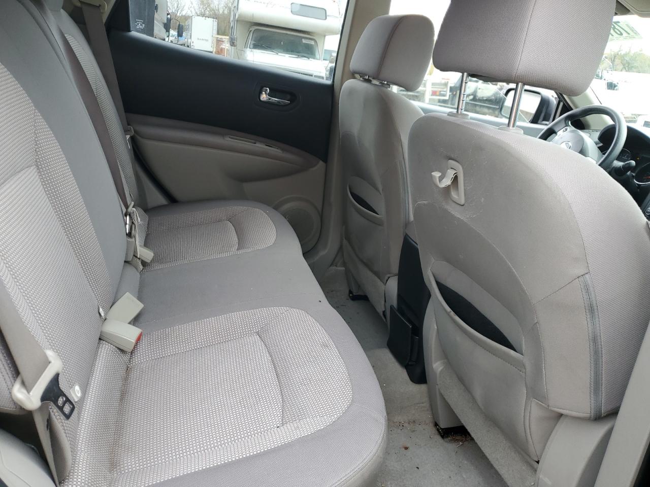 2013 Nissan Rogue - Image 11