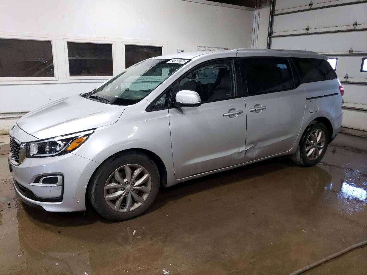 2021 Kia Sedona - Image 1