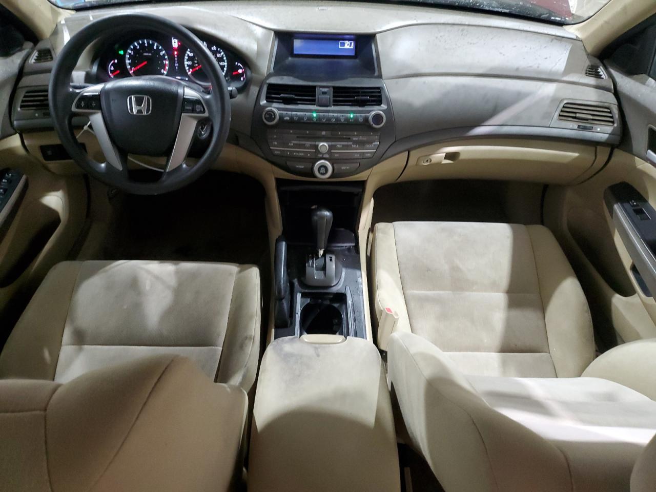 2010 Honda Accord - Image 8