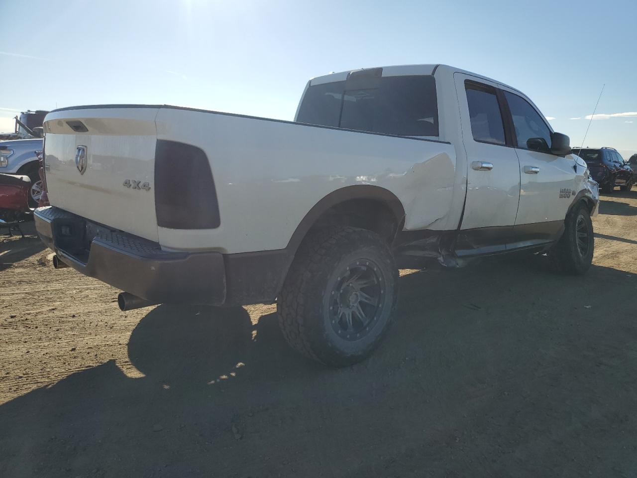 2016 RAM 1500 - Image 3