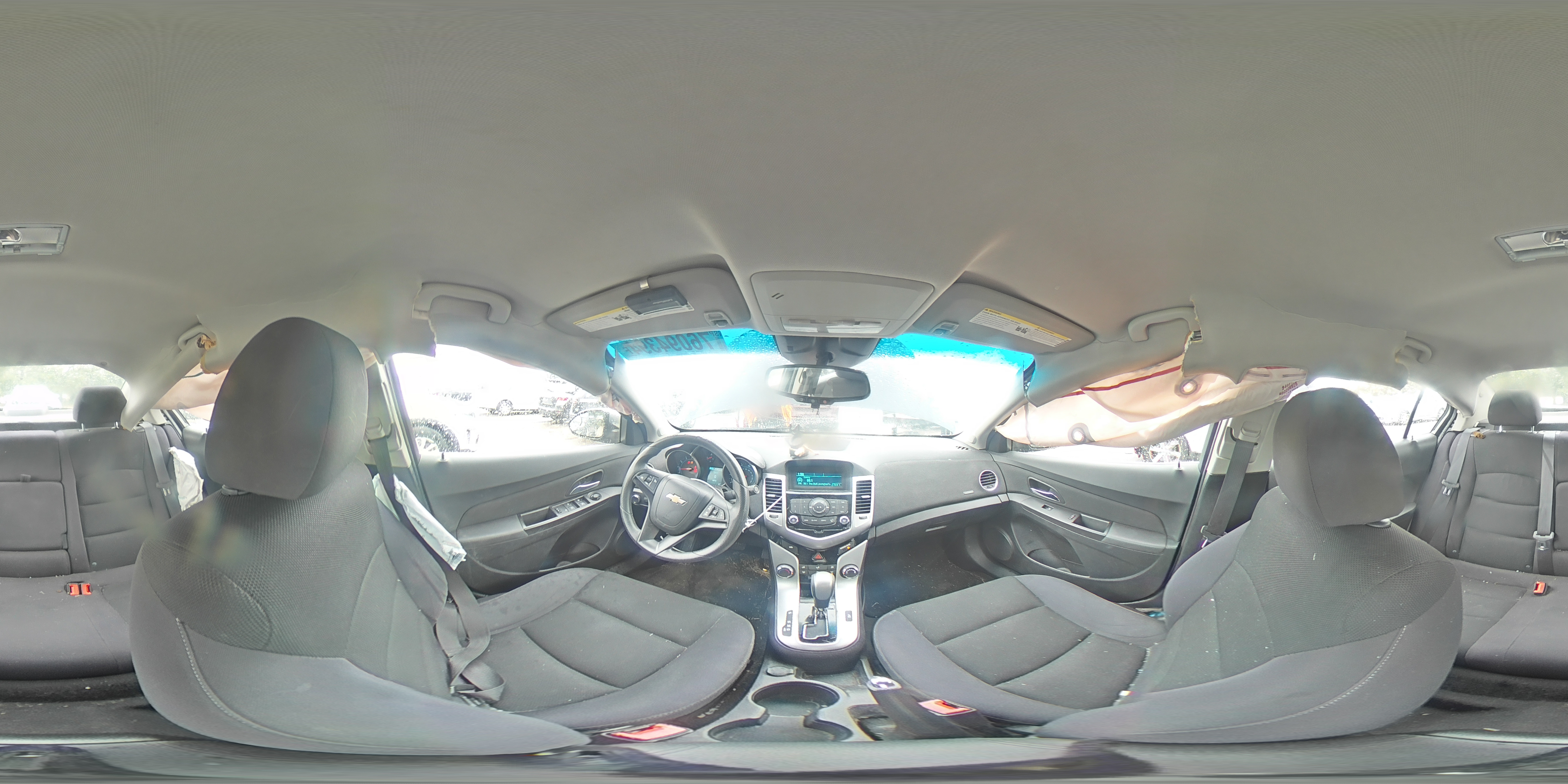 2015 Chevrolet Cruze - Image 13