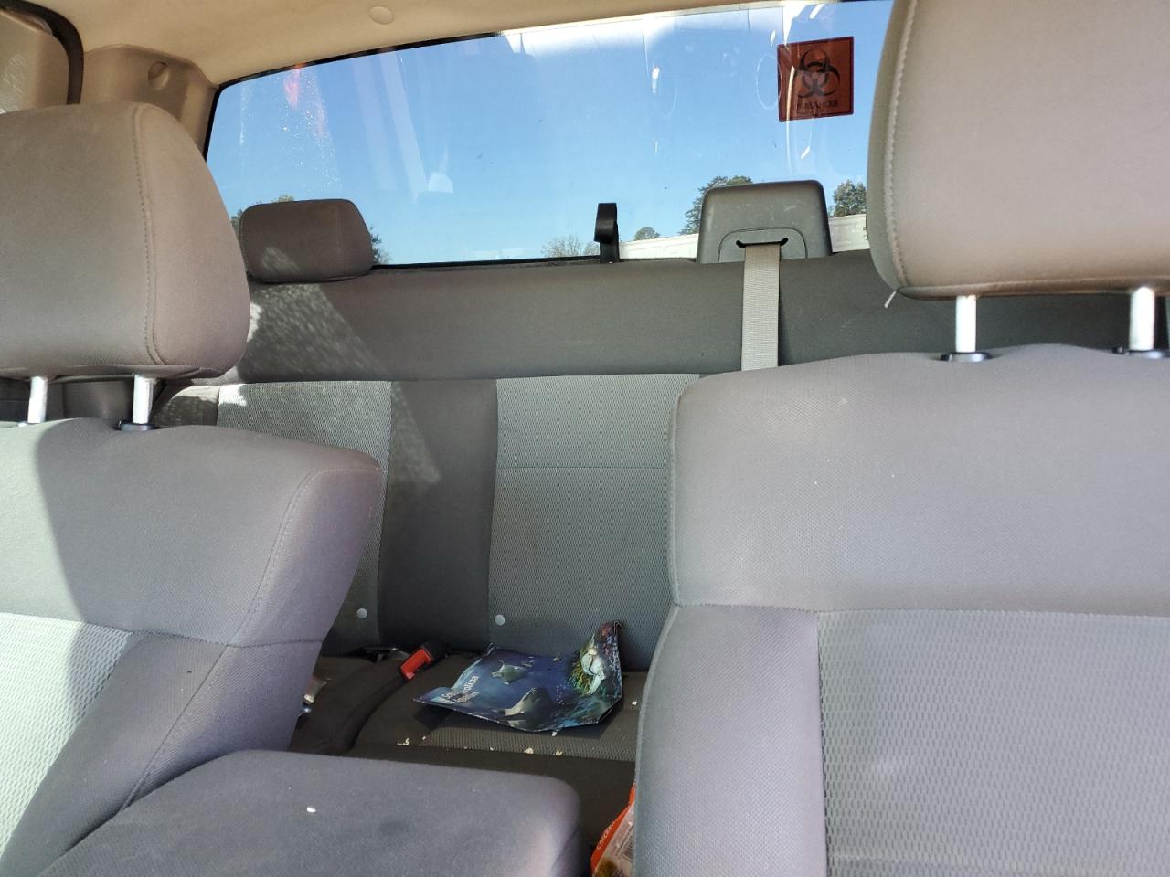 2004 Ford F150 VIN: 1FTRX12WX4NC13749 Lot: 76825784