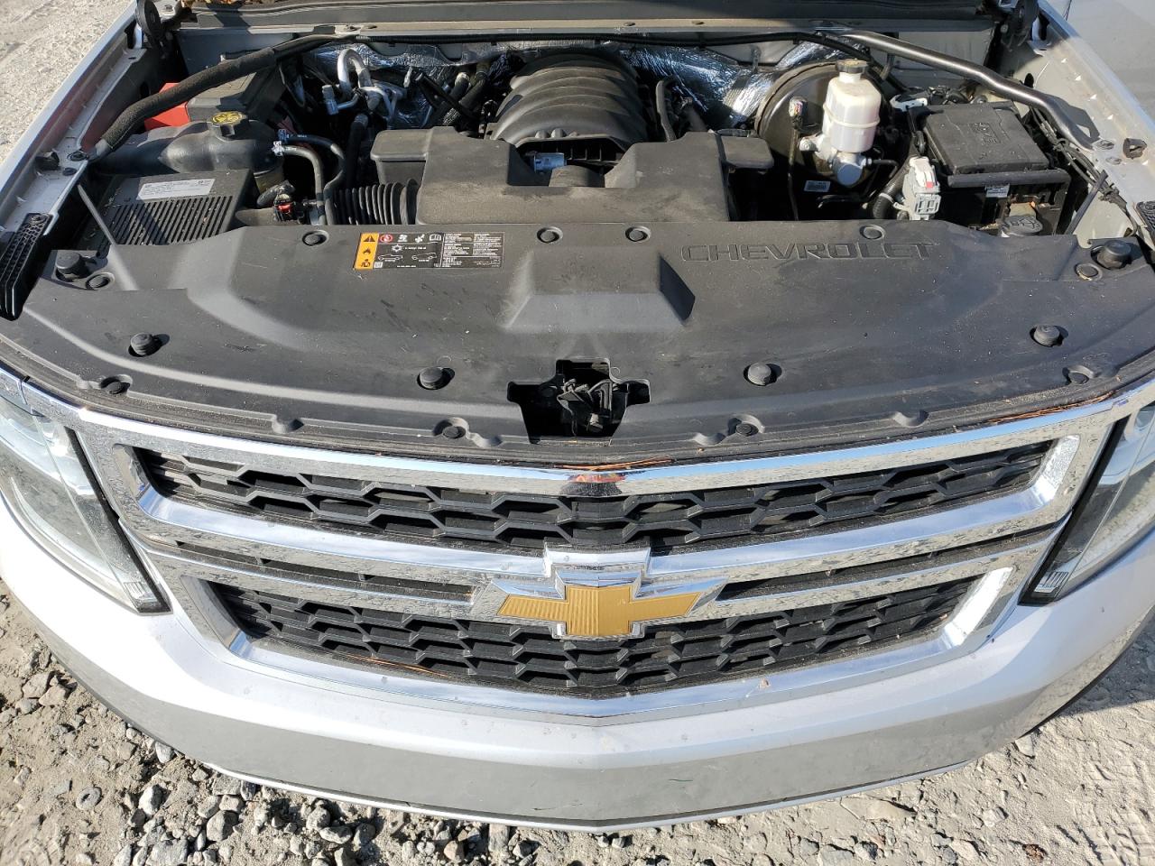 2018 Chevrolet Suburban - Image 12