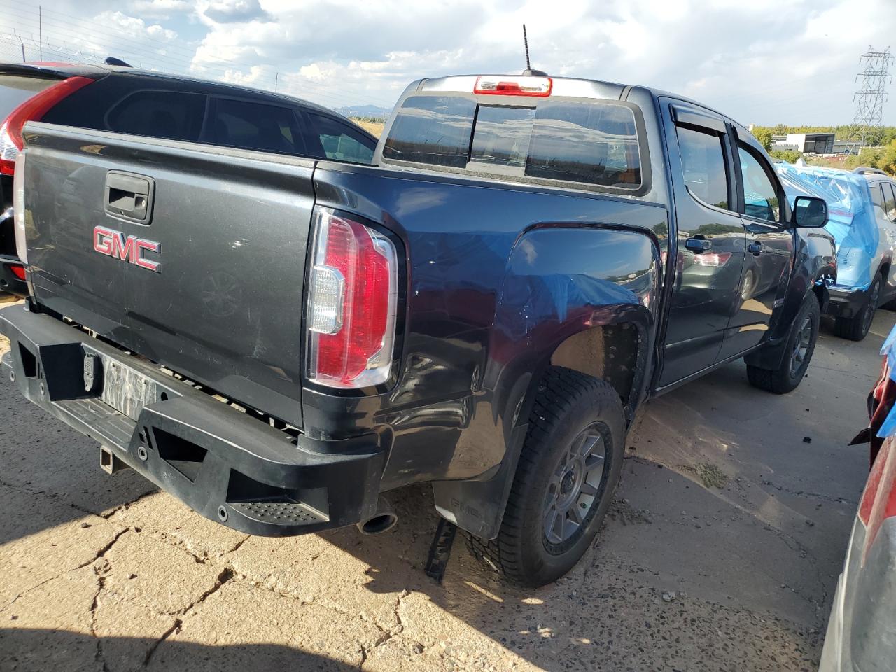 2005 Nissan Titan - Image 3
