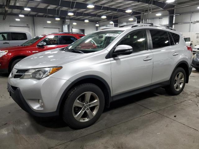  TOYOTA RAV4 2015 Srebrny