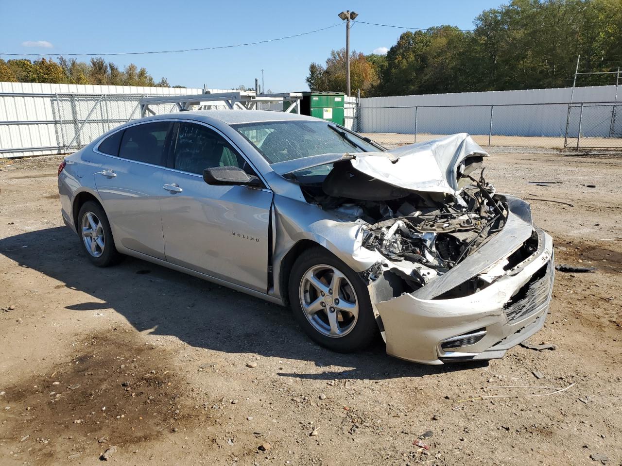 2017 Chevrolet Malibu - Image 4