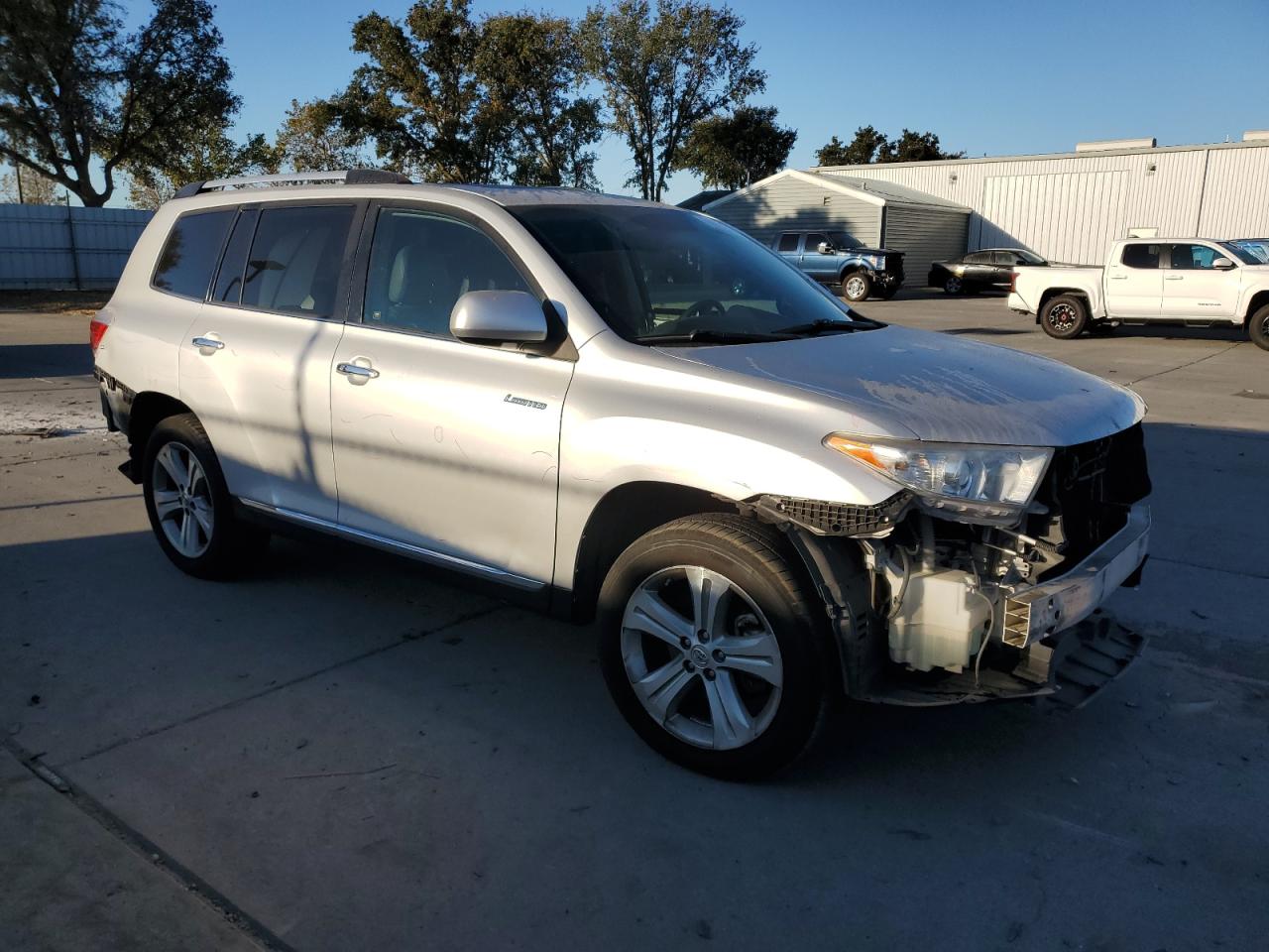 2013 Toyota Highlander - Image 4