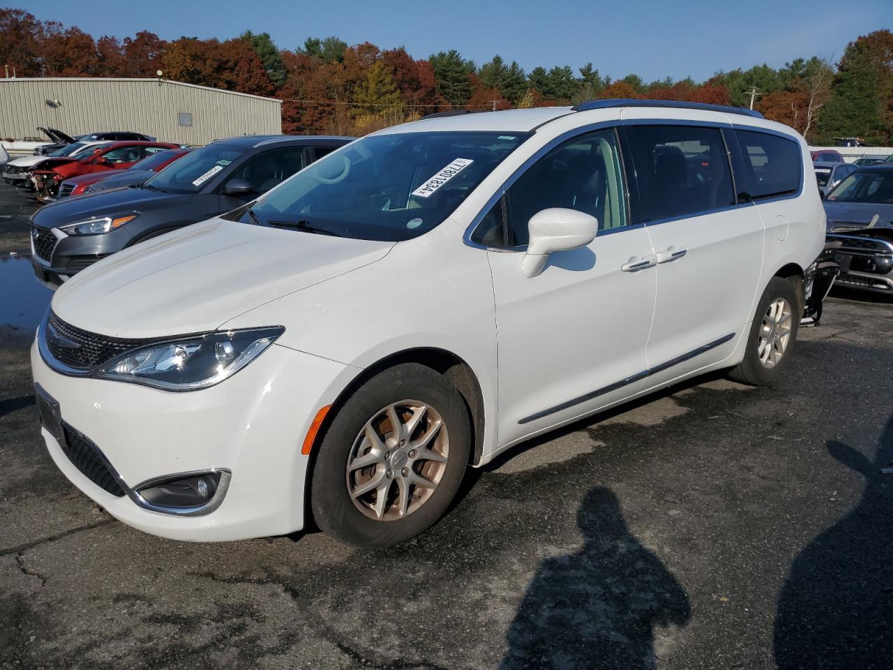 2020 Chrysler Pacifica - Image 1