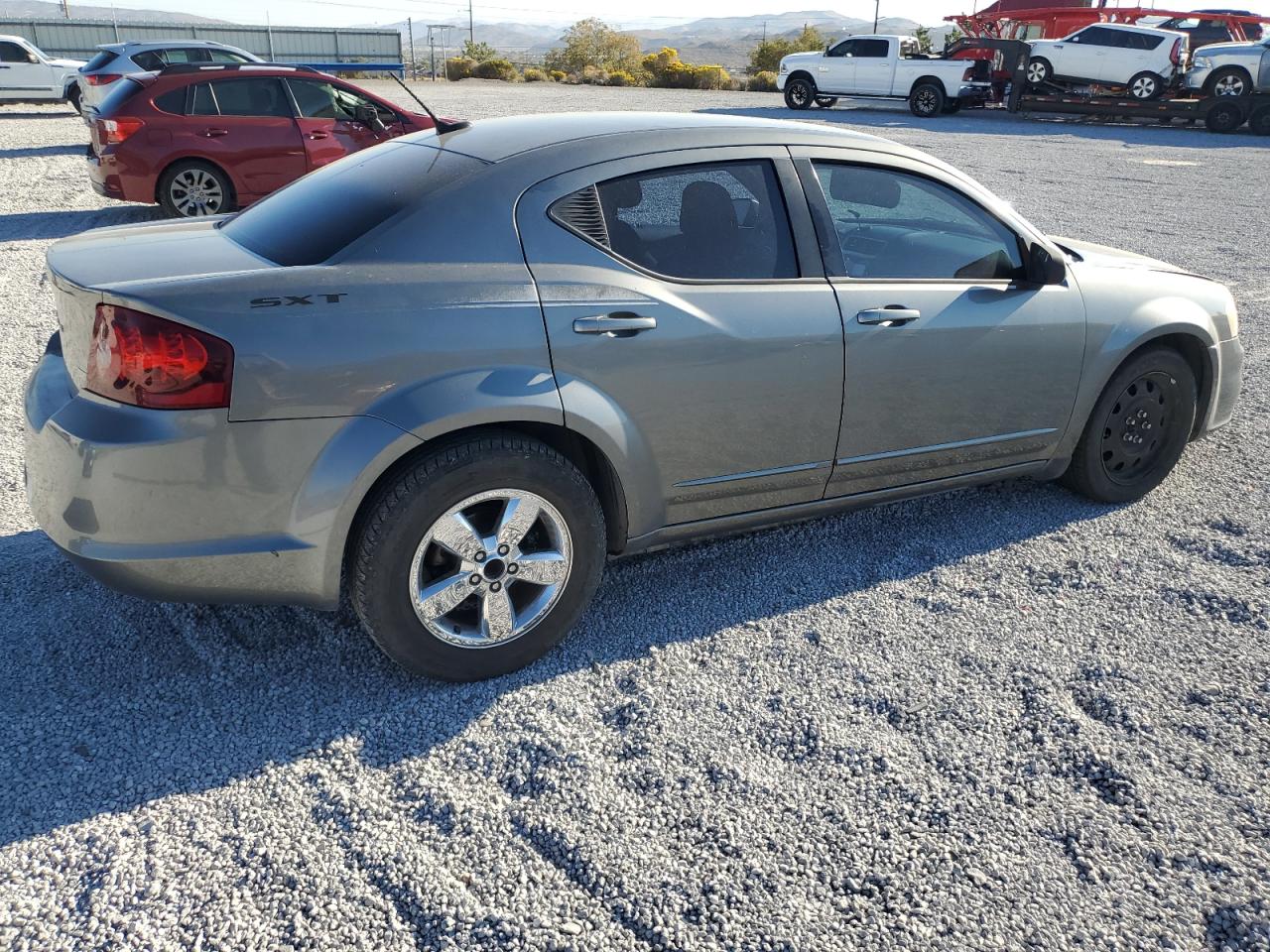 2012 Dodge Avenger - Image 3