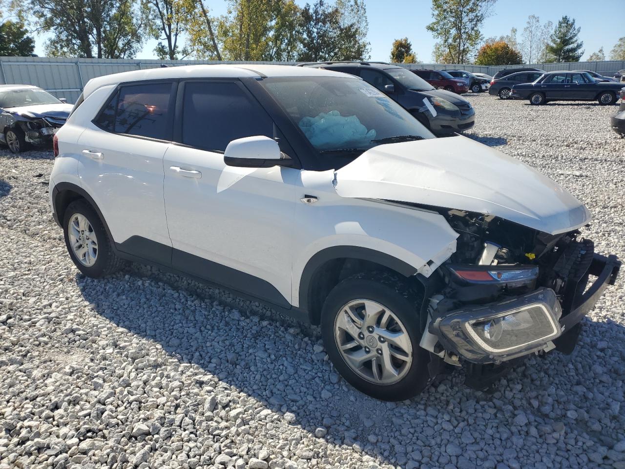 2021 Hyundai Venue - Image 4