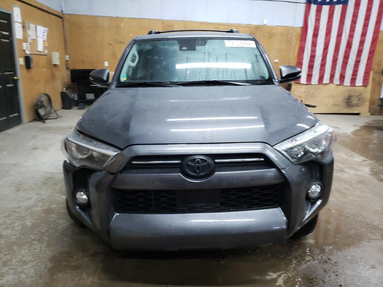 2020 Toyota 4Runner Sr5/Sr5 Premium VIN: JTEBU5JR2L5829873 Lot: 76108964