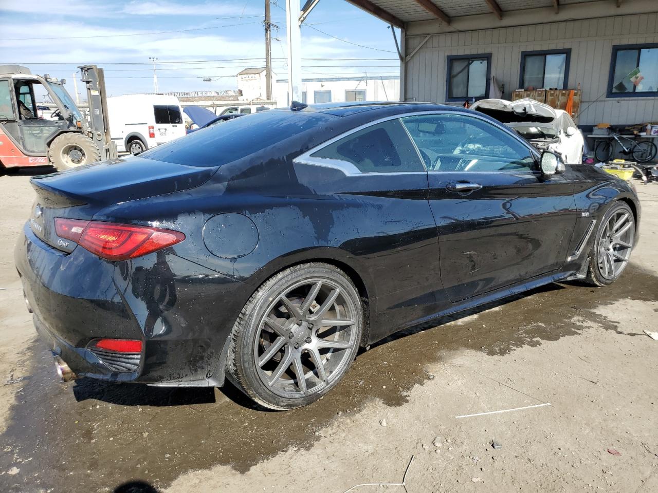 2018 Infiniti Q60 - Image 3