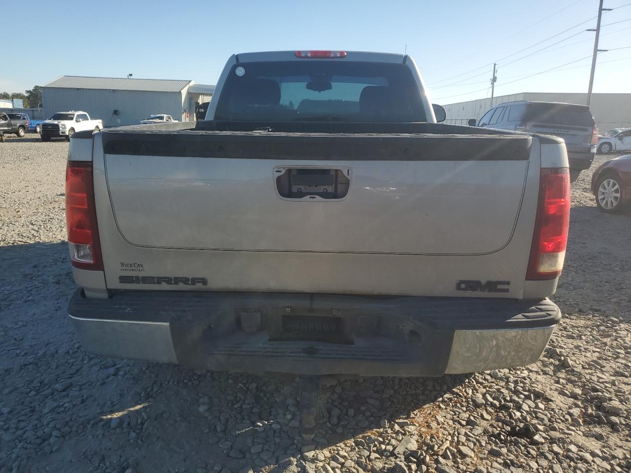 2008 GMC Sierra K1500 VIN: 1GTEK14X58Z184887 Lot: 76818404