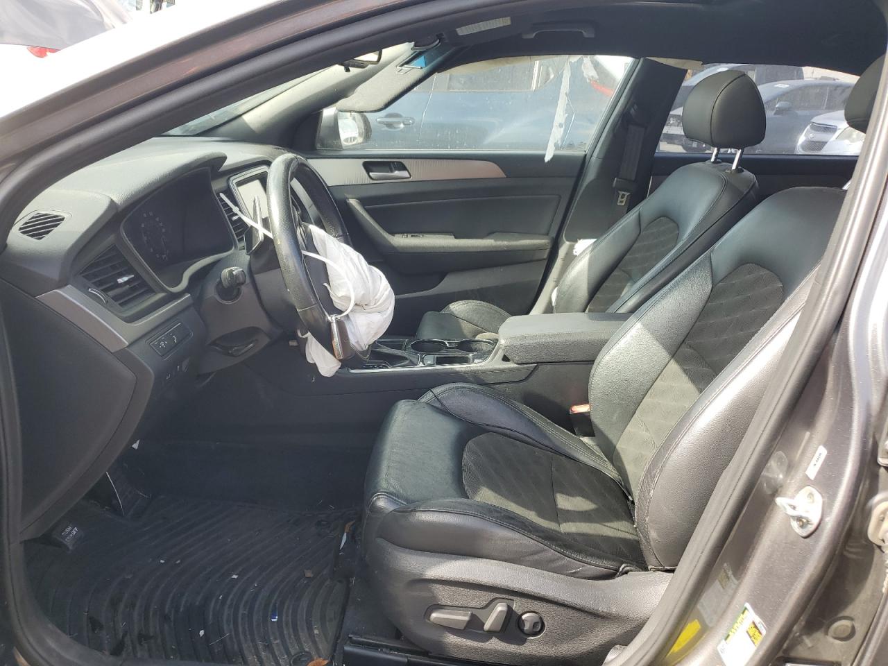 2018 Hyundai Sonata - Image 7