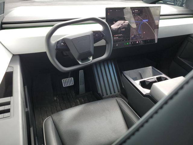 7G2CEHED6RA008055 Tesla Cybertruck  8