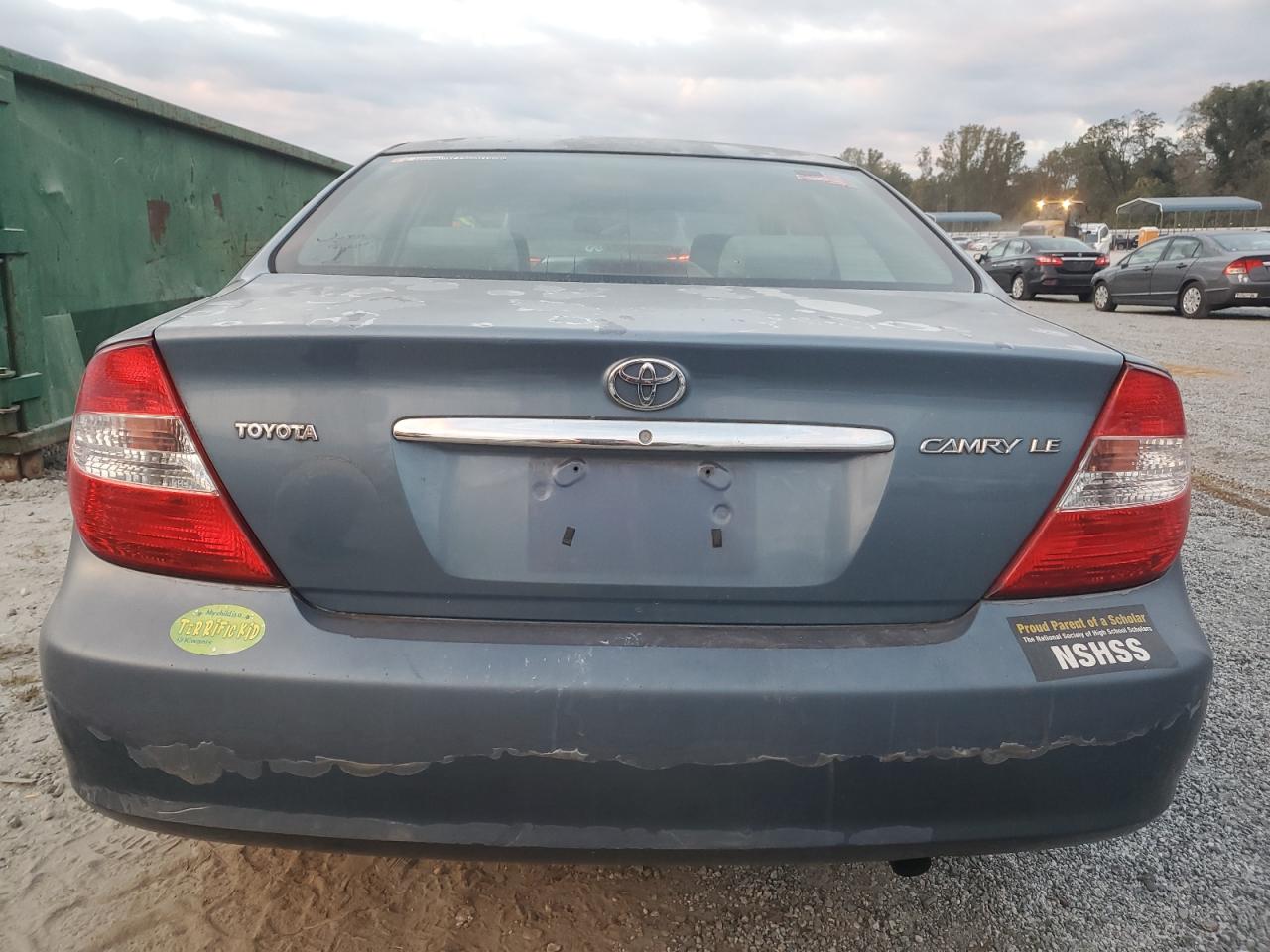 4T1BE32K42U531820 2002 Toyota Camry Le